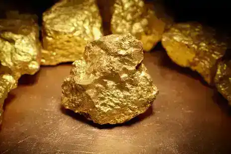 آتشفشانی که روزانه شش هزار دلار گرد طلا در هوا پخش می‌‌کند